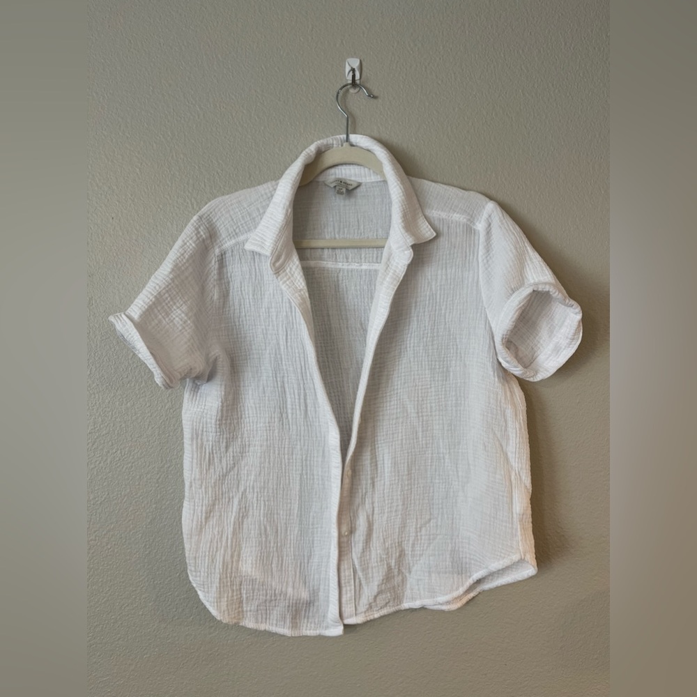 Lucky Brand, White Linen short sleeve button down, Women’s Size Small
